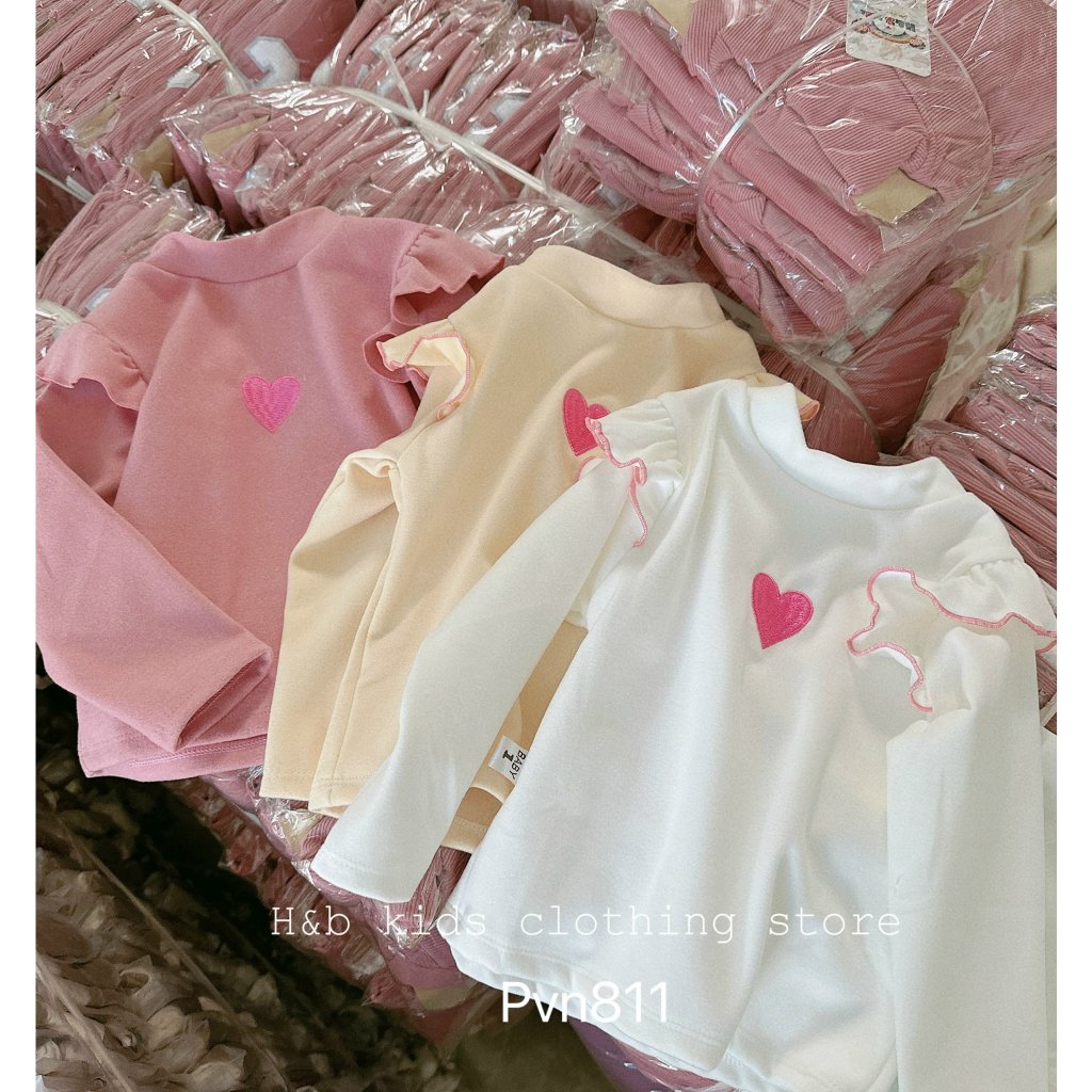 Áo bèo vai tim ngực bé gái