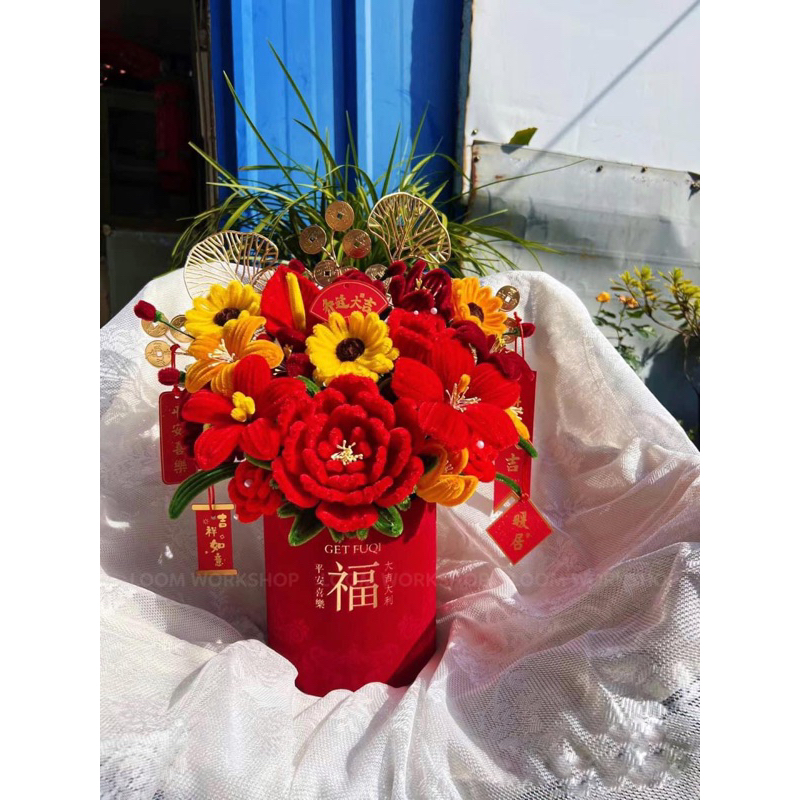 Bình hoa kẽm nhung chưng Tết