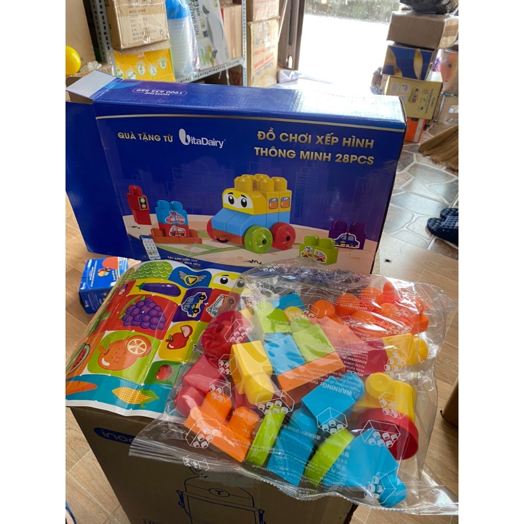 ĐỒ CHƠI XẾP HÌNH THÔNG MINH 28PCS QUÀ TẶNG SỮA VITADAILY