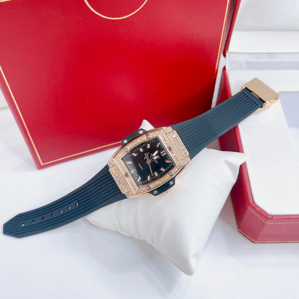 Đồng Hồ Nữ Viền Đính Đá Hulot, Size Mặt 36mm, Dây Cao Su, Máy Pin, Chống Nước 3atm, Sang Trọng Dành Cho Nữ