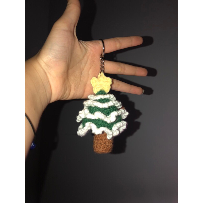 Móc khóa len cây thông 🌲