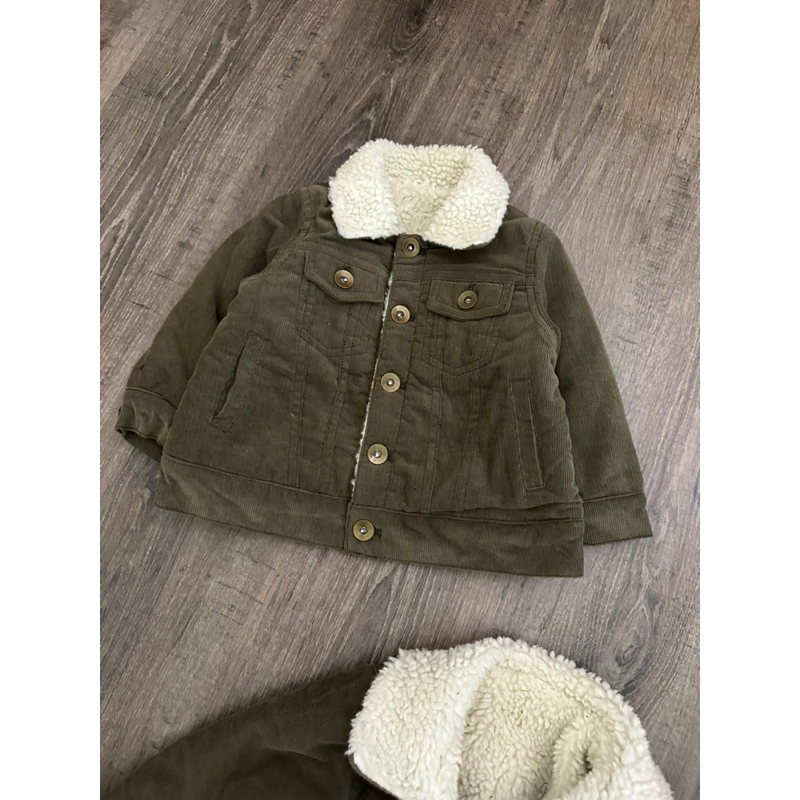 Áo khoác nhung rêu lót lông cừu cho bé