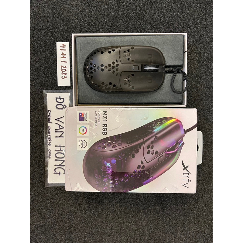 Chuột không dây siêu nhẹ CHERRY Xtrfy MZ1 – ZY’S RAIL RGB đã qua sử dụng