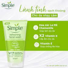 Sữa rửa mặt Simple lành tính sạch thoáng - cho da nhạy cảm 150ml  