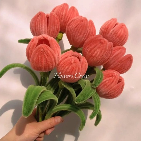 Set Nguyên Liệu Làm Bó Hoa Tulip 15 Bông Bằng Kẽm Nhung Tặng Kèm Đèn Led Làm Quà Tặng Ý Nghĩa