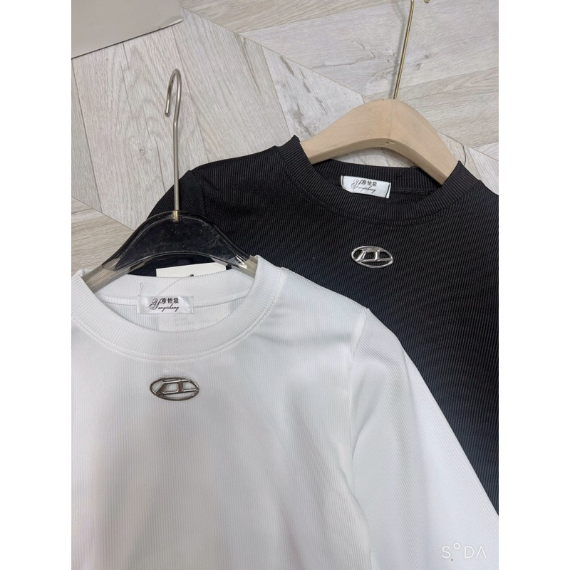 🖤📢🖤 Áo crt dài tay tag chữ D