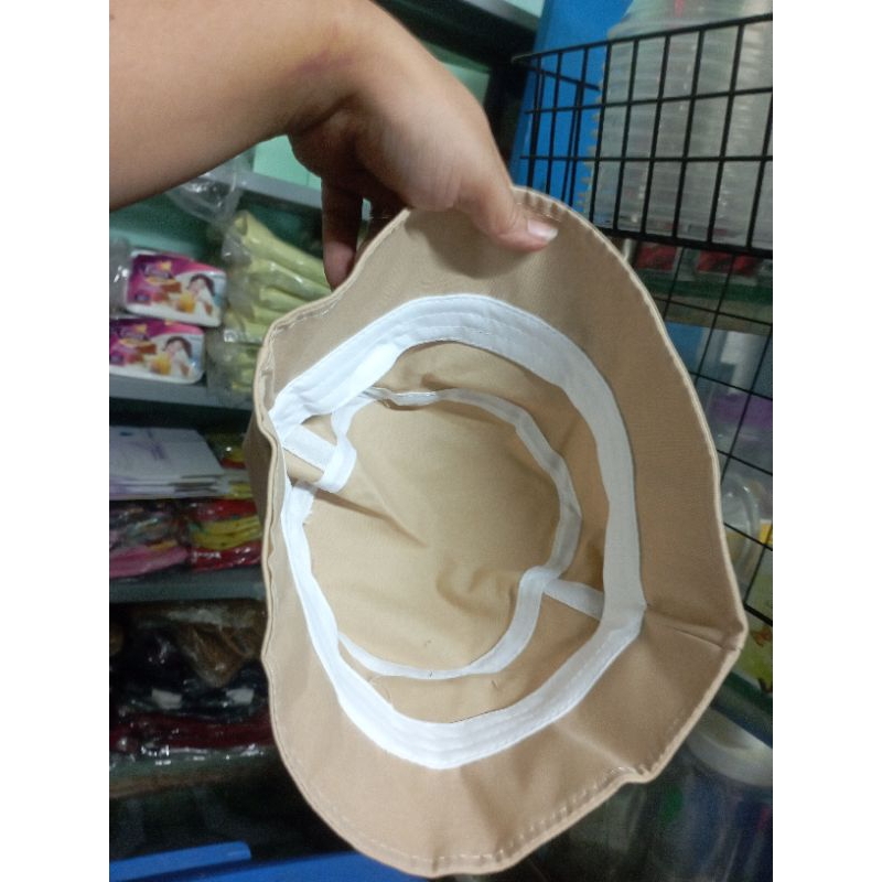 Nón hkm giao màu ngẫu nhiên