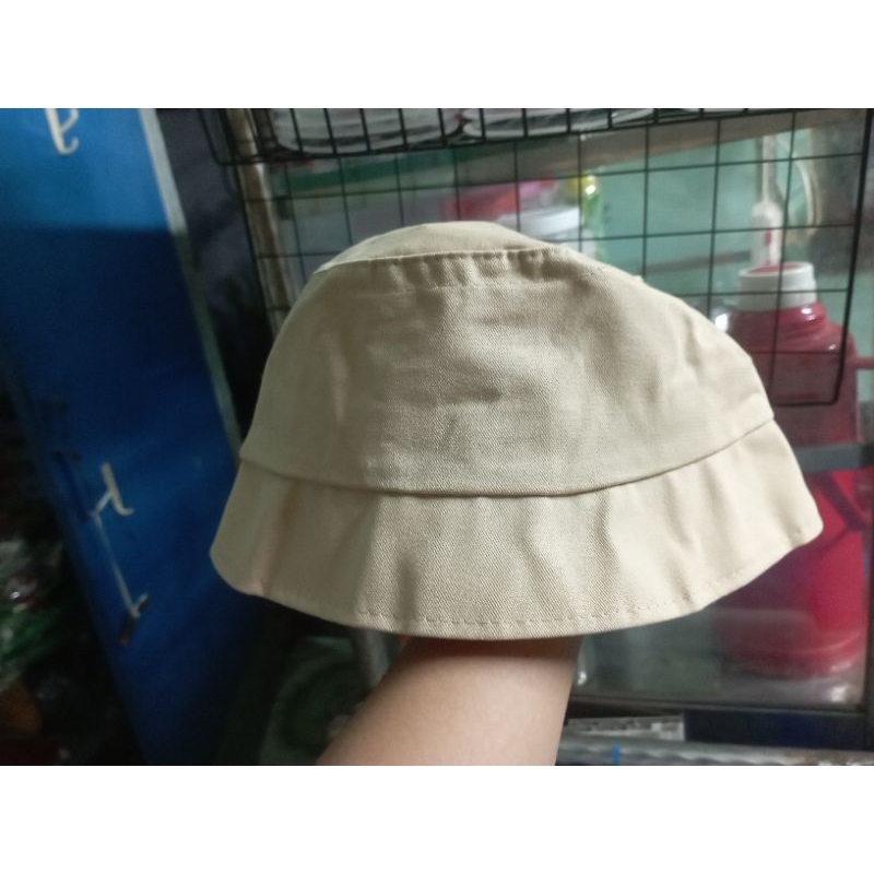 Nón hkm giao màu ngẫu nhiên