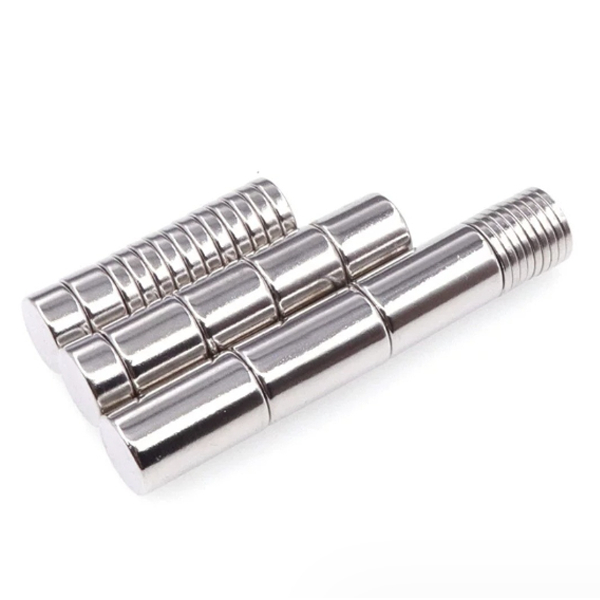 Nam châm đất hiếm tròn không lỗ đường kính 5-8mm