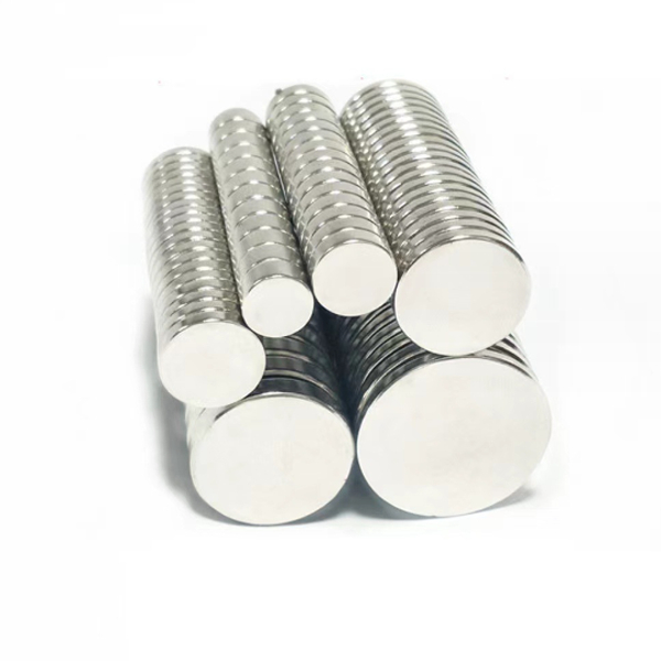 Nam châm đất hiếm tròn không lỗ đường kính 5-8mm