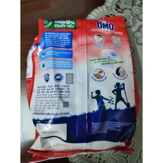 BỘT GIẶT OMO 2,7KG
