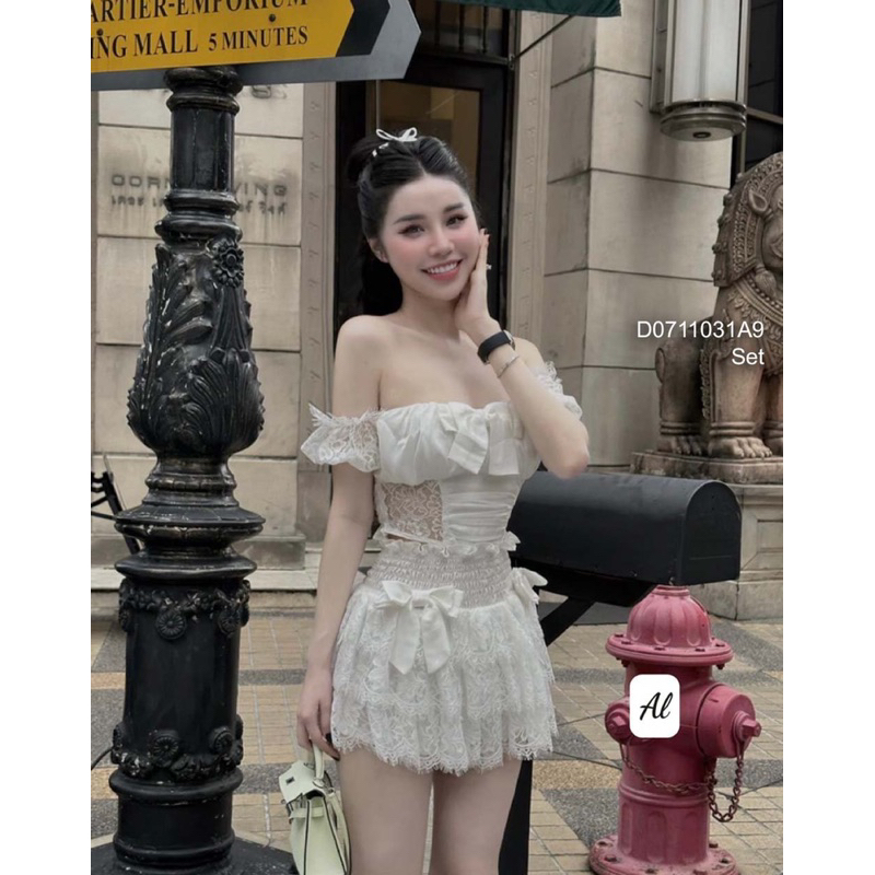 Set bộ áo ren trễ vai phối chân váy xòe tầng sang trọng VIENS STORE