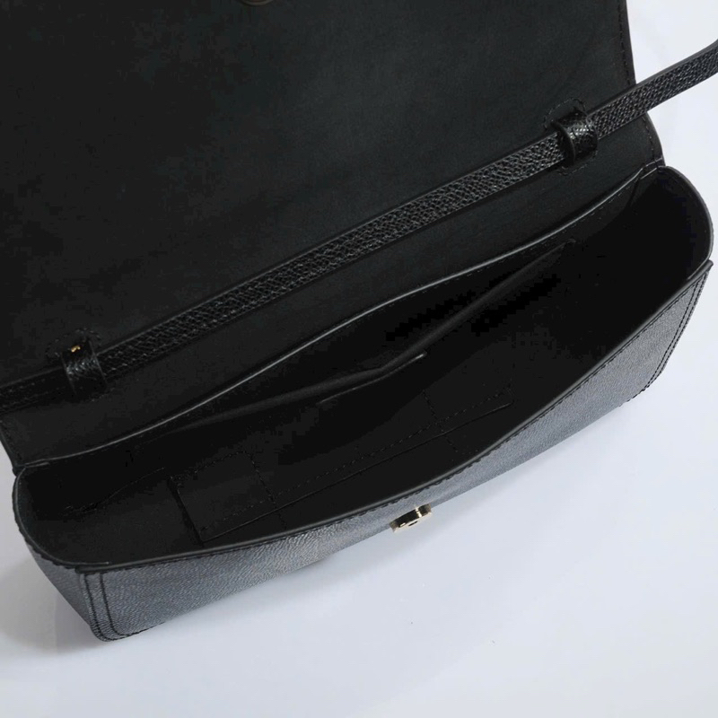 Túi đeo chéo đeo vai