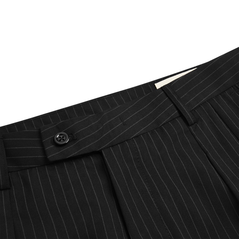 QUẦN SHORT 2 LY KẺ SỌC - TWO-TUCK PINSTRIPE SHORT