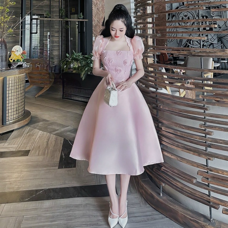 Váy Tapta Thân Ren Hoa Tay Tơ Cổ Vát Sóng