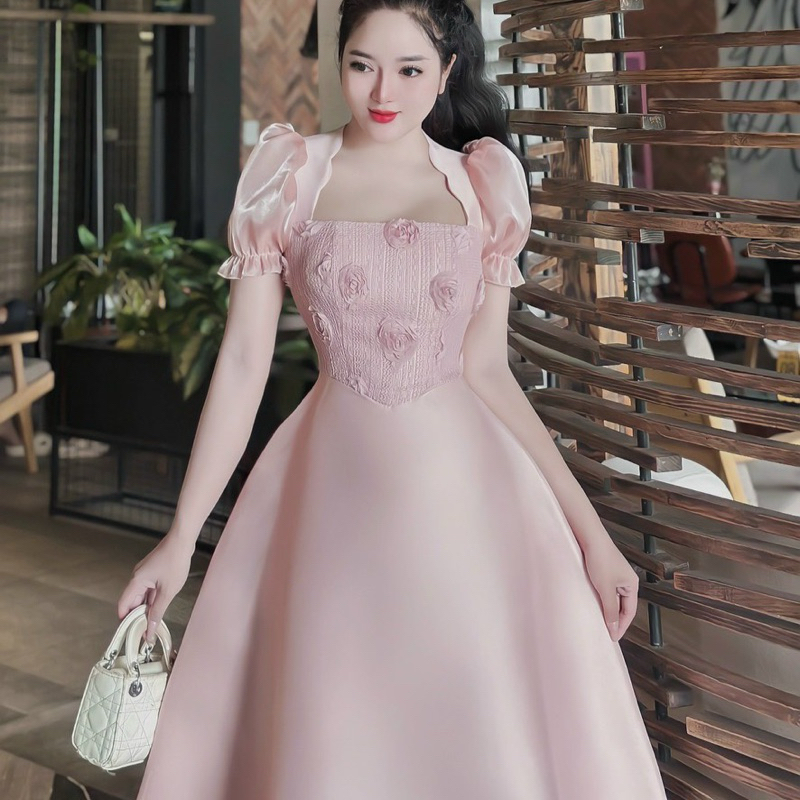 Váy Tapta Thân Ren Hoa Tay Tơ Cổ Vát Sóng