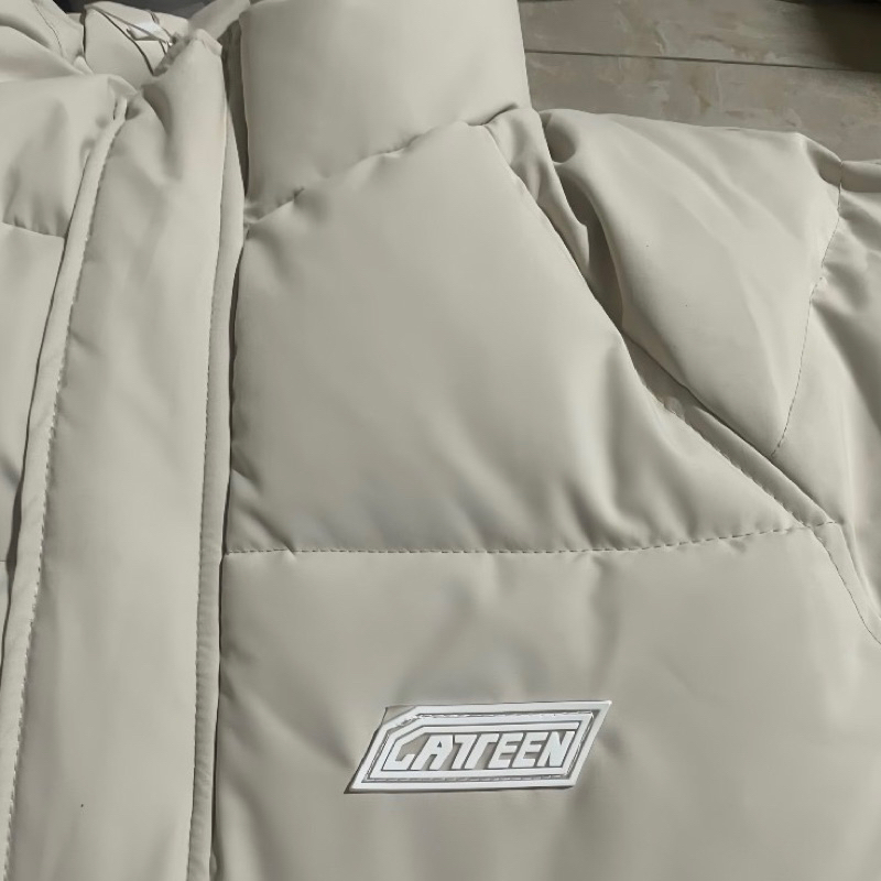 Áo phao nữ logo dáng rộng hottrend bassic, Áo khoác phao nữ Quảng Châu màu Đen, Trắng - PAZZA SHOP