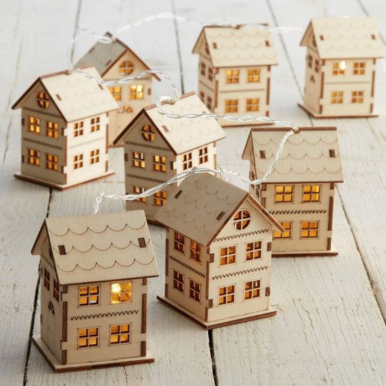 Ngôi nhà gỗ handmade trang trí giáng sinh, phụ kiện treo cây thông hoặc để bàn (Xưởng sx sỉ sll)