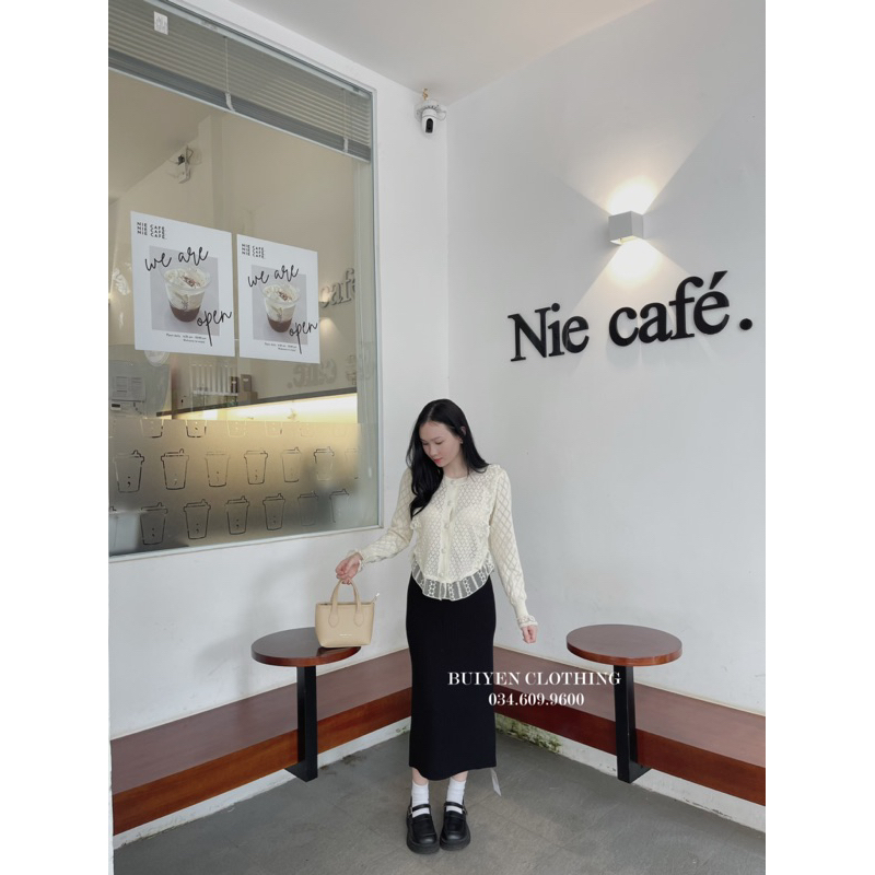 ÁO LEN TRÁM PHỐI REN