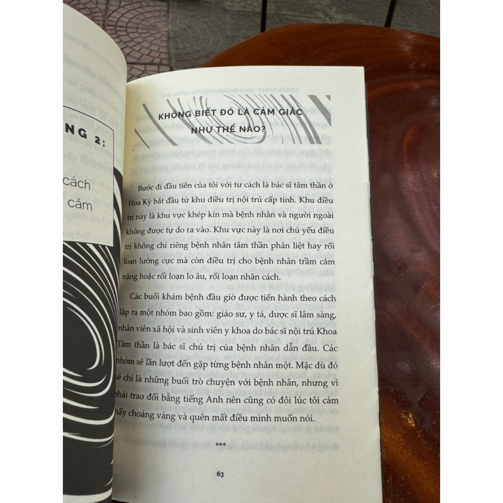 Sách -  Hố Đen Tâm Lý - Ghi Chép Từ Bác Sĩ Tâm Thần Tại New York - Peter Jongho Na - Hương Anh dịch – NXB Thanh