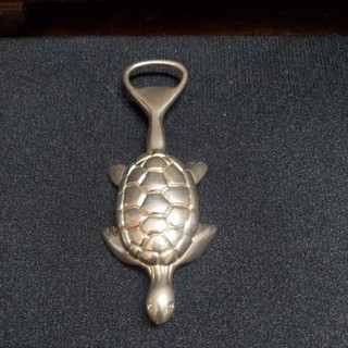 khui bia con rùa