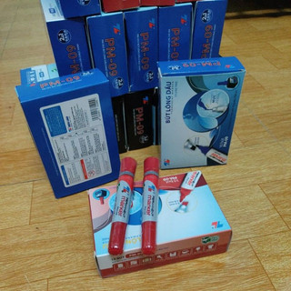   Hộp 10 cây DẠ TO  bút lông dầu THIÊN LONG PM09 