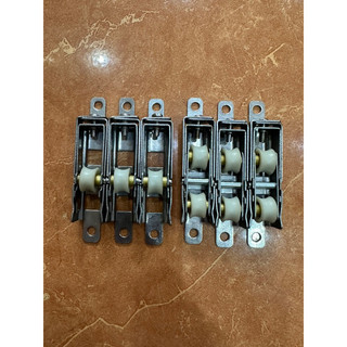 Bánh xe lùa xingfa 55,bánh xe innox lùa cho cửa nhôm