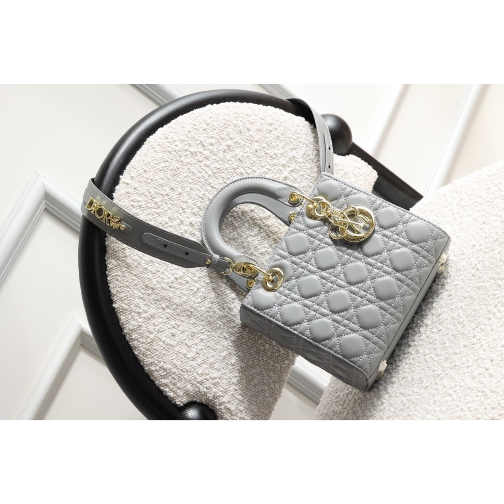 TÚI CD LADY SZ18-21 DA THẬT