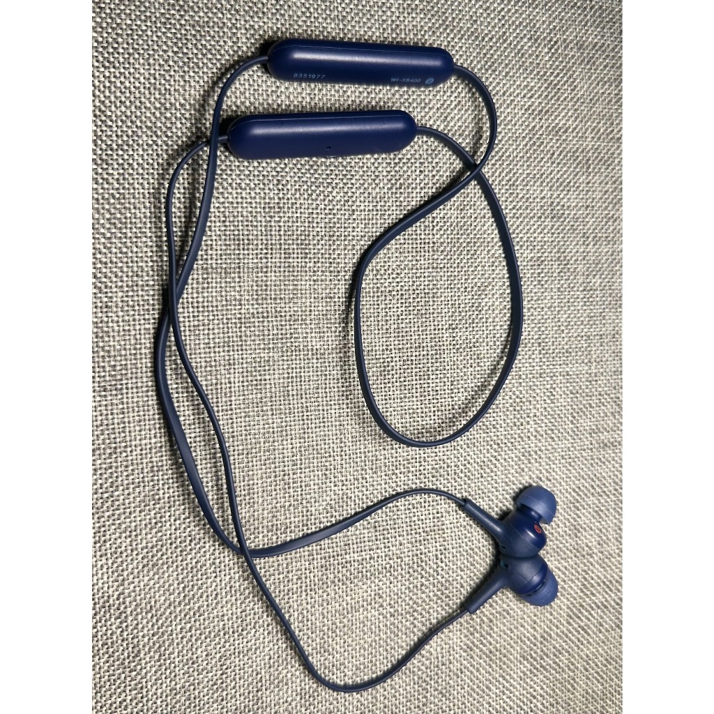 Tai nghe Bluetooth Sony WI-XB400