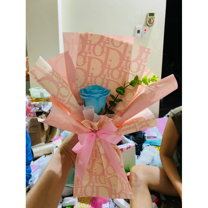 Hoa Hồng Dior kèm túi thiệp siêu xinh