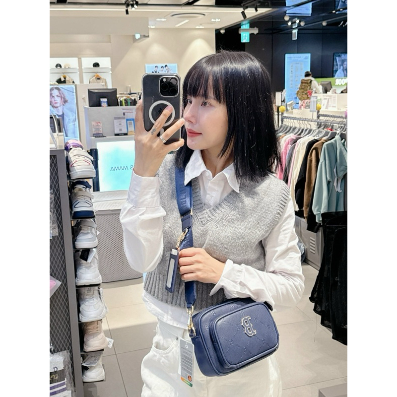 TÚI ĐEO CHÉO MLB SS2023 SIZE 11 x 17 CM CHÍNH HÃNG