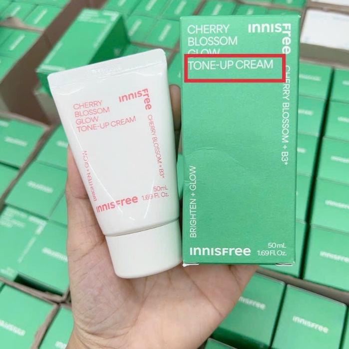 Kem Dưỡng Trắng Da Innisfree Jeju Cherry Blossom Tone Up Cream 50ml