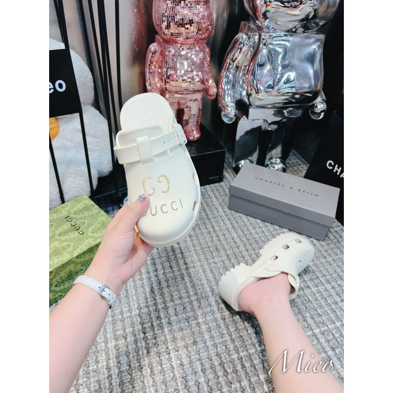 💕💕 Sục crocs G.G nhẹ êm 5p