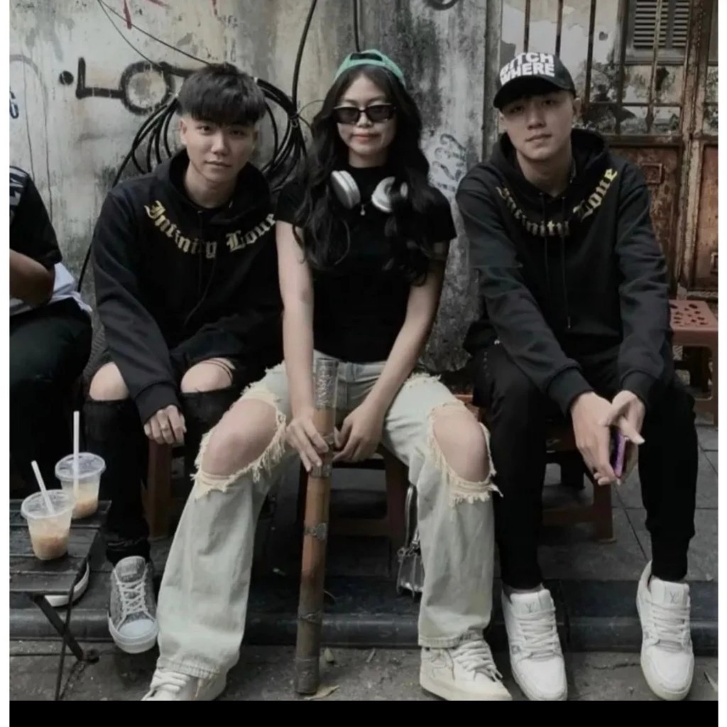 Áo Hoodie Doncle Level In Nhũ Kim Tuyến Chữ Vàng Mẫu Mới Nhất - Phong Cách Bad Boy Siêu Phẩm Chào Đông 2023