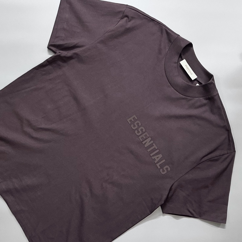 Áo thun ESSENTIALS chính hãng 2023 - chữ in nhựa