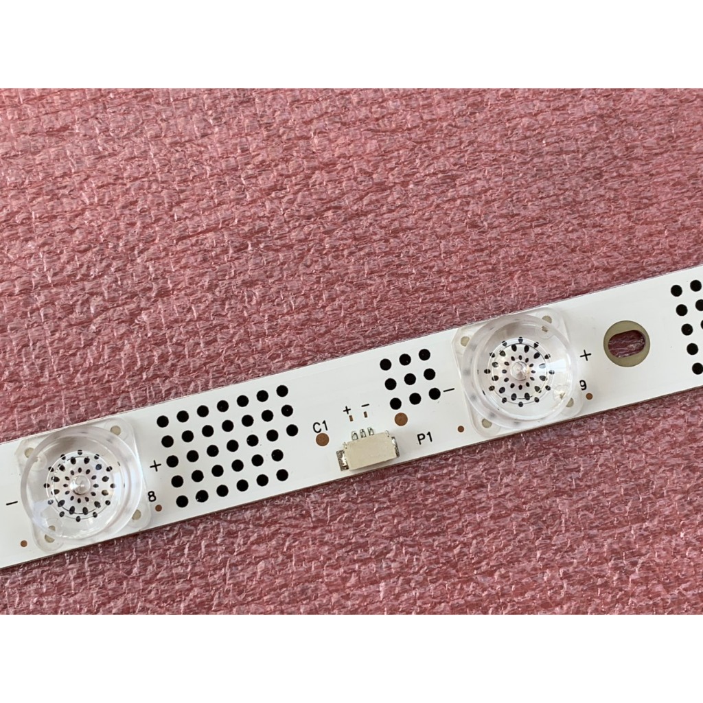 THANH LED TIVI TCL 32S63 32P6 MỚI 100% THANH 12 BÓNG MỖI BÓNG 6V DÀI 58,8cm MỖI MÁY DÙNG 1 THANH 32HR330M12A0 V6