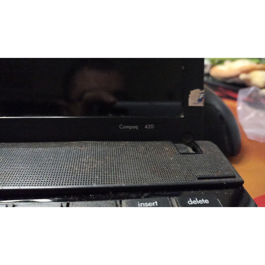 Laptop COMPAQ 420, 2GB Ram