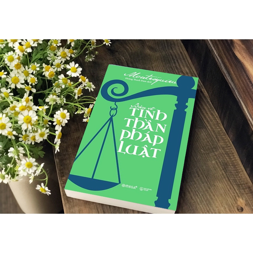 Sách - Bàn Về Tinh Thần Pháp Luật