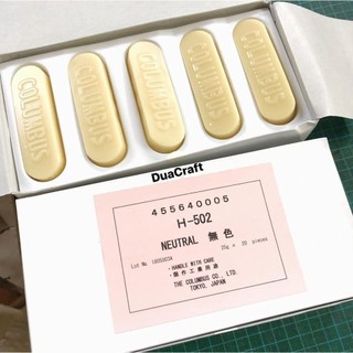 Sáp ong Columbus Made in Japan đánh cạnh