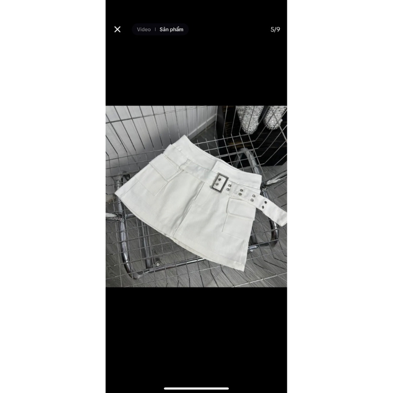 PASS CÒN MỚI size M có lót bên trong cùng chất HÀNG QC