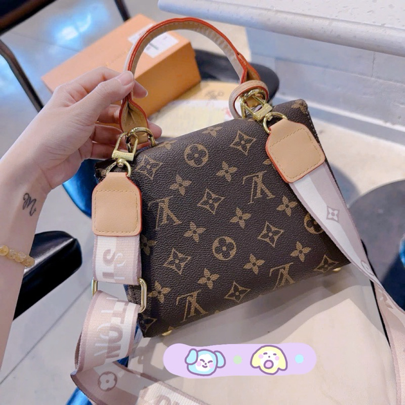 Túi xách nữ LệVi nút bấm hai bên, dây đeo chéo