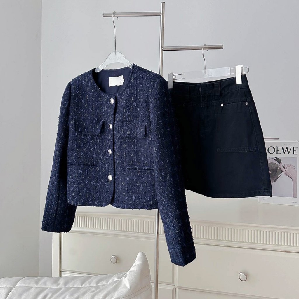 Áo khoác tweed cổ tròn 2 nắp túi ngực chất liệu dạ dày dặn cao cấp MYAN DESIGN A102341