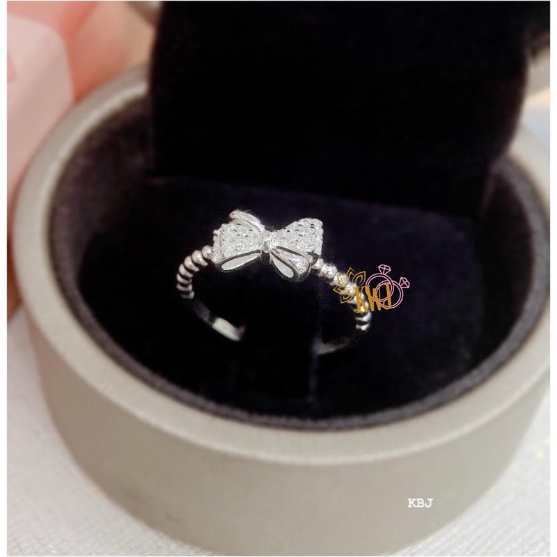 Nhẫn hình nơ bạc . mẫu nơ mới hot.