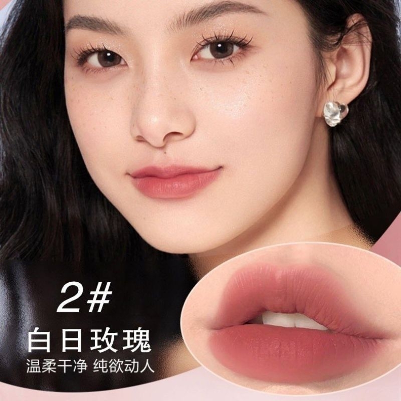 Son móc khoá gấu màu ngẫu nhiên