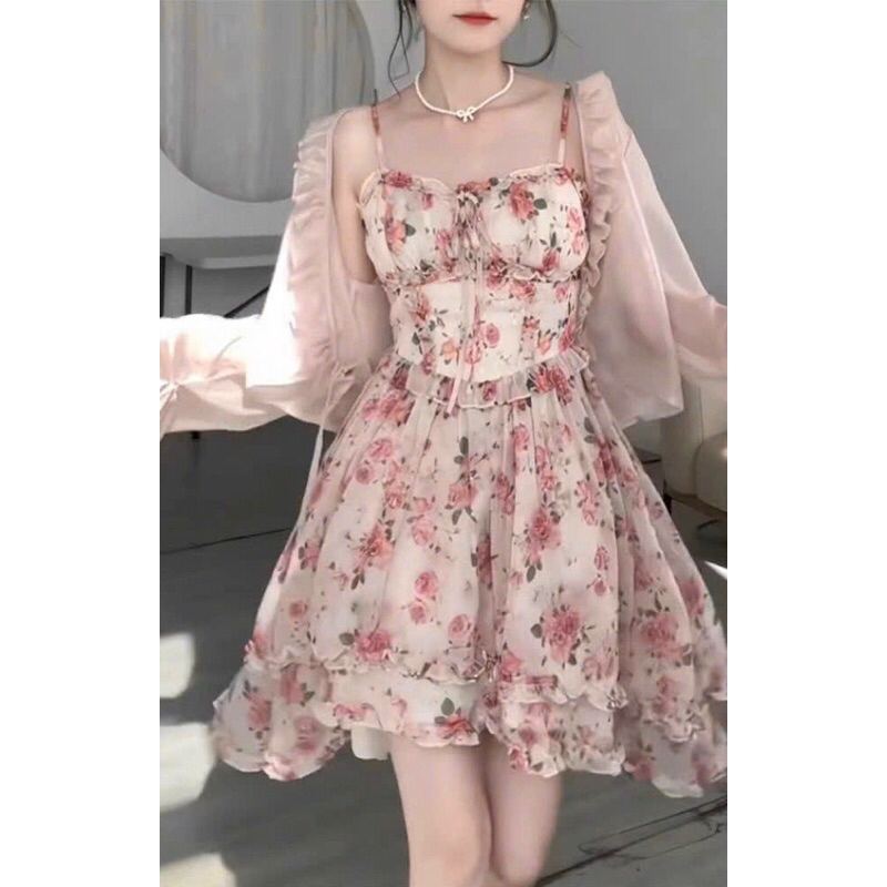 Đầm kèm khoác nhẹ nhàng