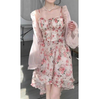 Đầm kèm khoác nhẹ nhàng