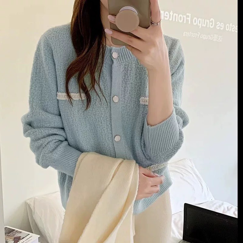 Áo khoác len cardigan phối ren đính ngọc