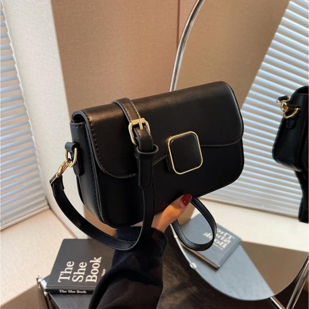 Túi nữ thời trang đeo chéo da mềm phong cách hàn Quốc khoá vá da siêu xinh Dodathat68 825