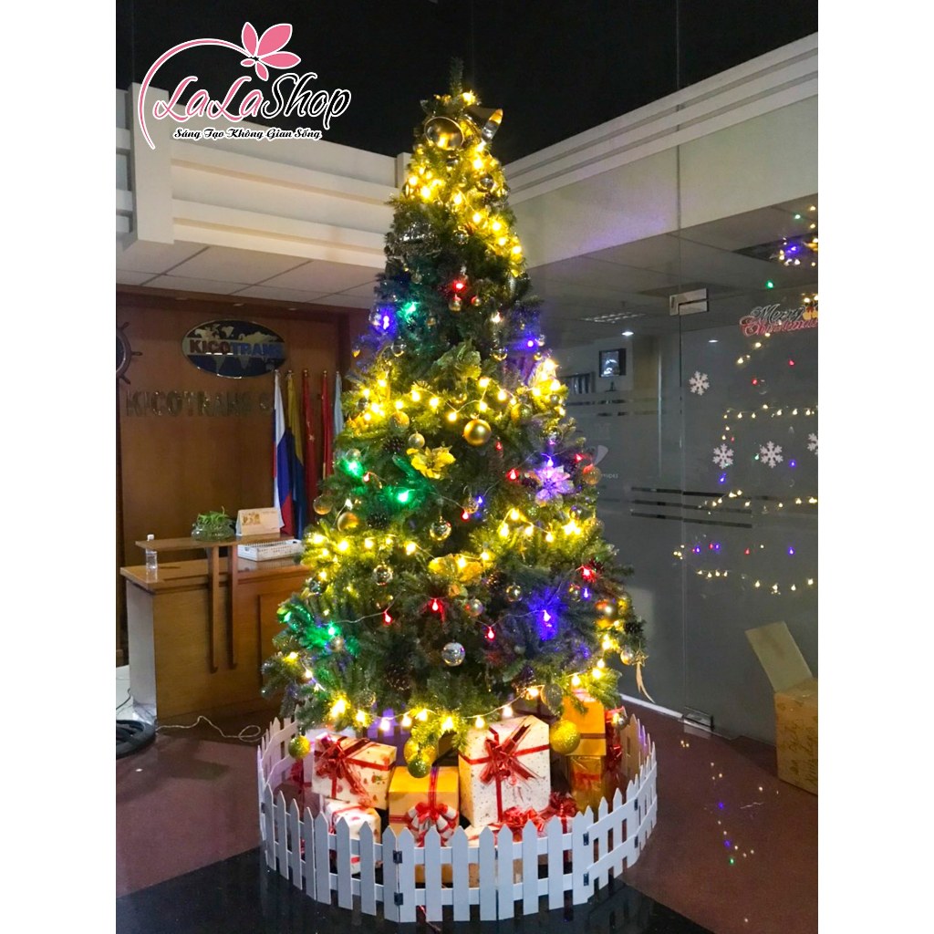 Hàng rào trang trí cây thông noel Lala, tiểu cảnh mầm non, dày dặn hàng công ty chất lượng cao 30cm dài 1m2