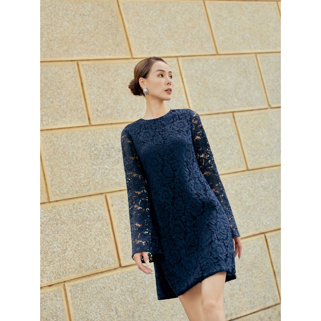 Đầm ren tay loe Mauve Flared Lace dress